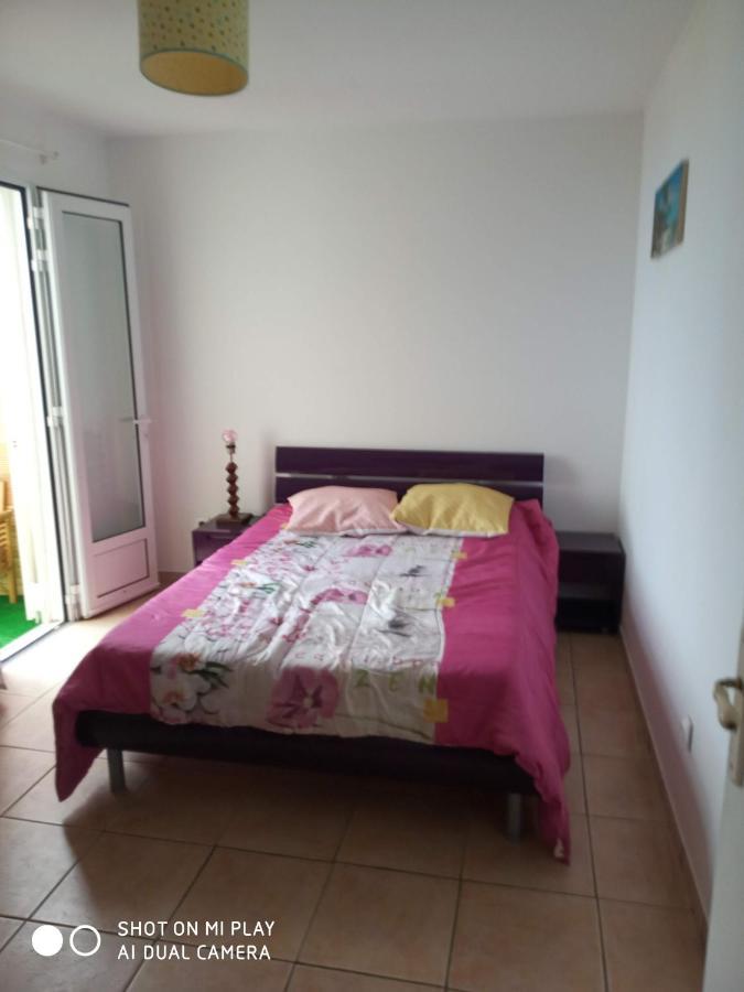 Charmant Studio Dans Le Sud, Ideal Pour Un Couple Trois Mares Exterior photo